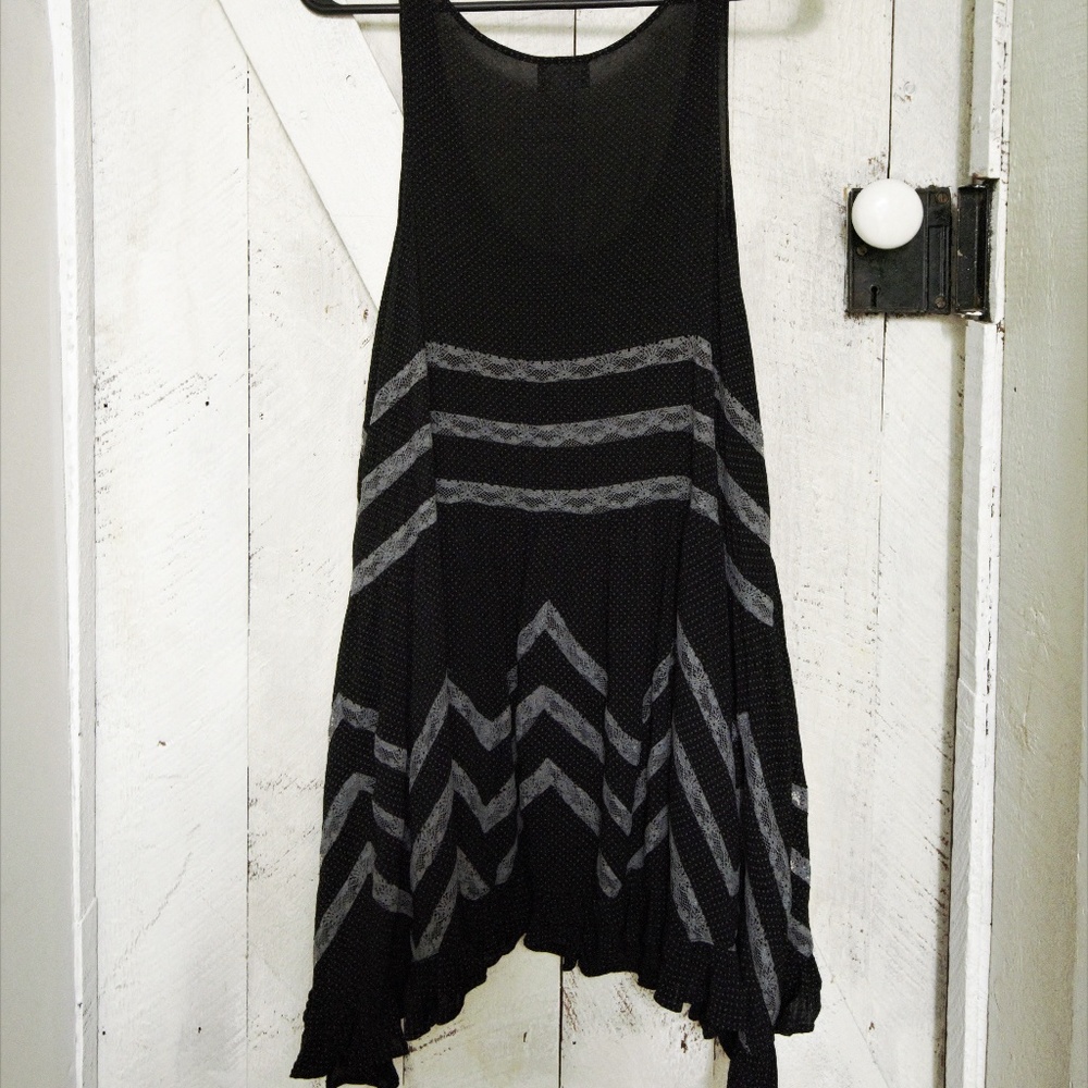 Black Tunic - Picture 5 of 5
